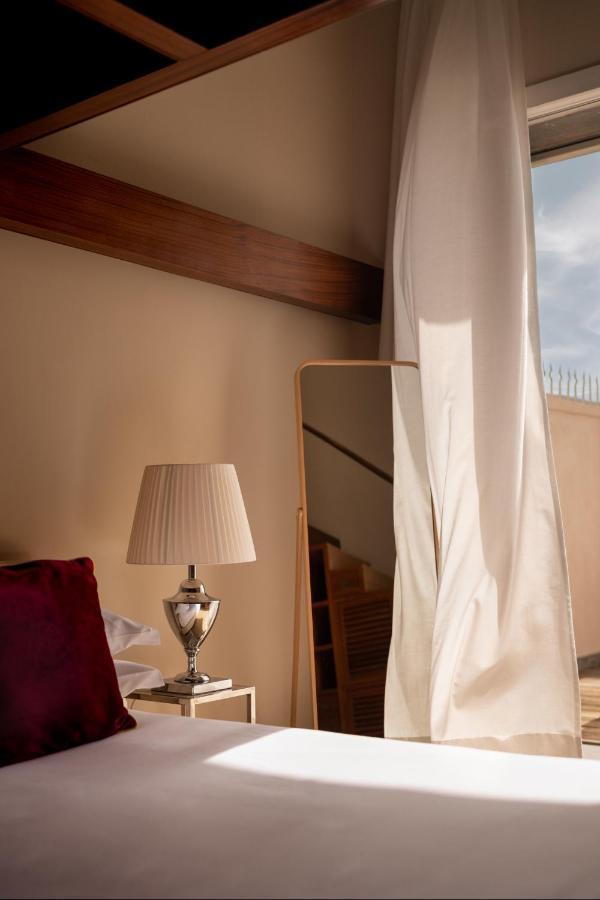 Caracciolo 13 Rooftop & Suites Naples Exterior photo
